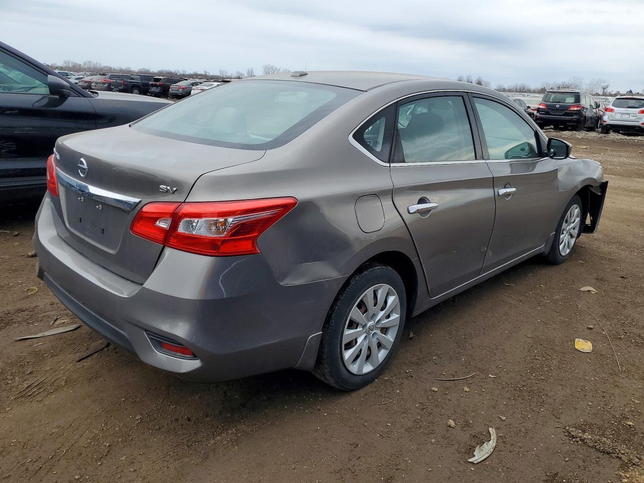 2016 Nissan Sentra Sv - Фото 3