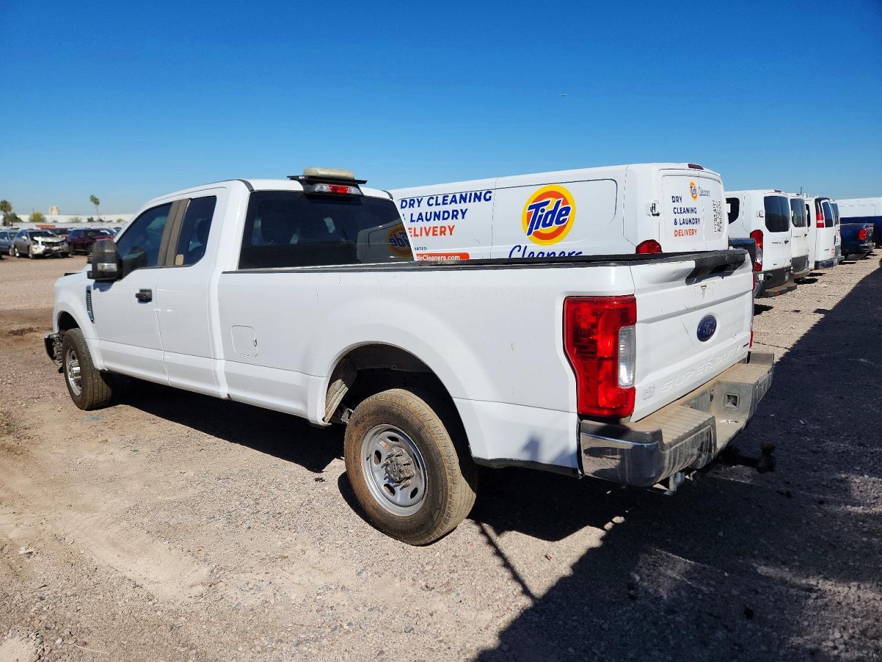 2017 Ford F250 Super Duty - Image 3