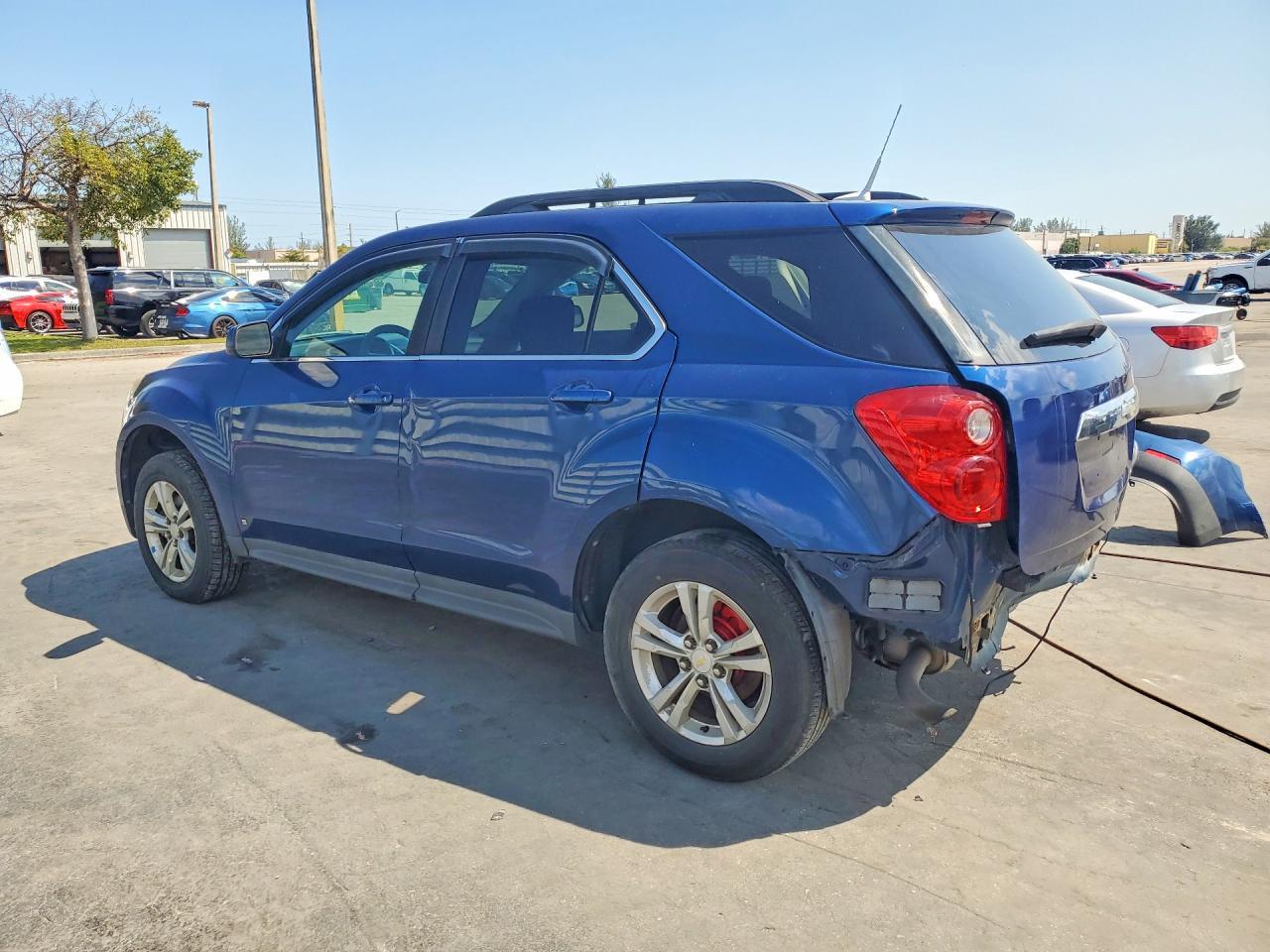 2010 Chevrolet Equinox Lt - Image 2