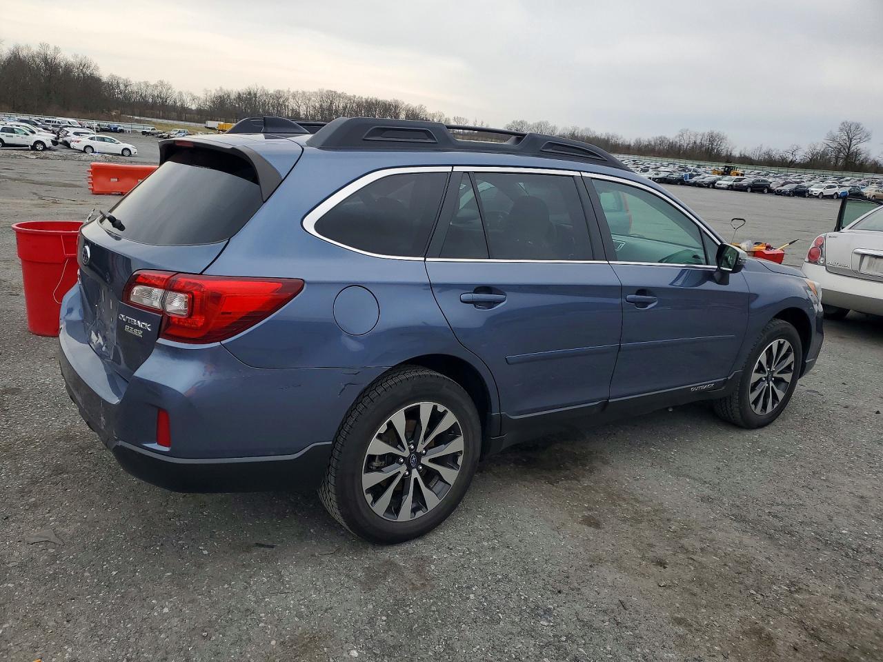 2016 Subaru Outback 2.5I Limited - Фото 3
