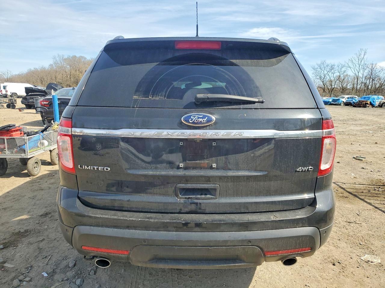 2013 Ford Explorer Limited - Image 6