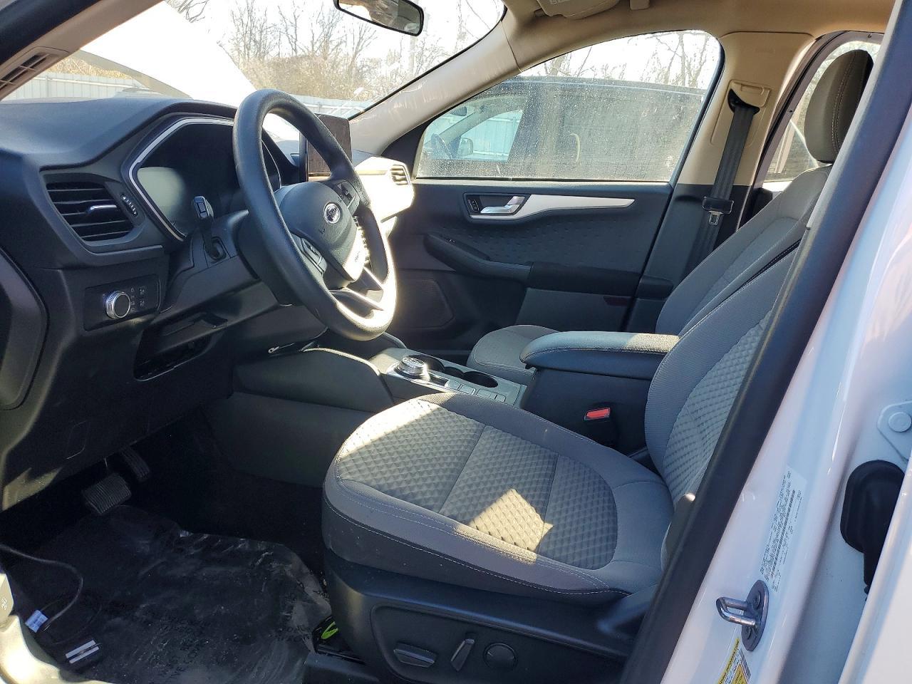2020 Ford Escape Se - Фото 7