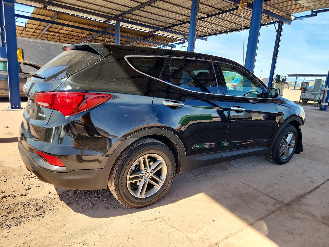 2018 Hyundai Santa Fe Sport 2.4L - Фото 3