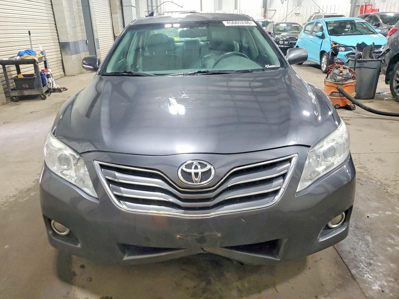 2011 Toyota Camry Xle - Фото 5