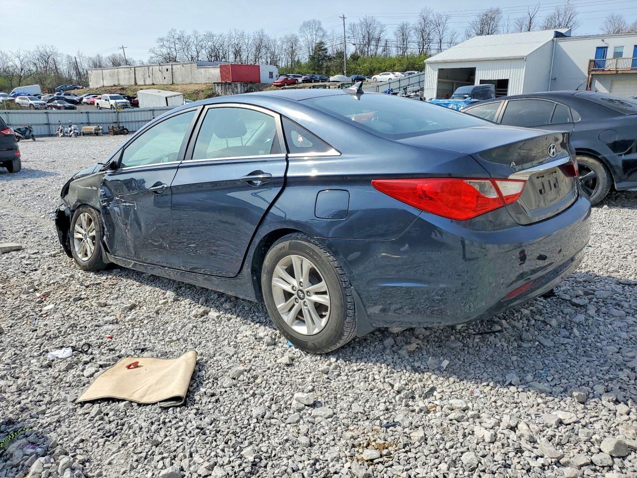 2011 Hyundai Sonata Gls - Фото 2