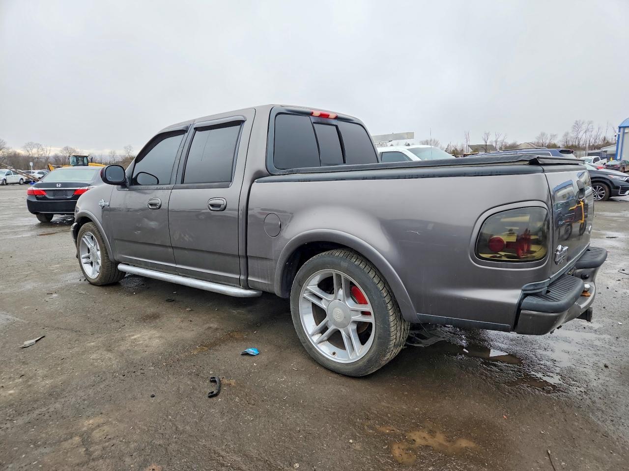 2002 Ford F150 Supercrew Harley Davidson - Фото 2