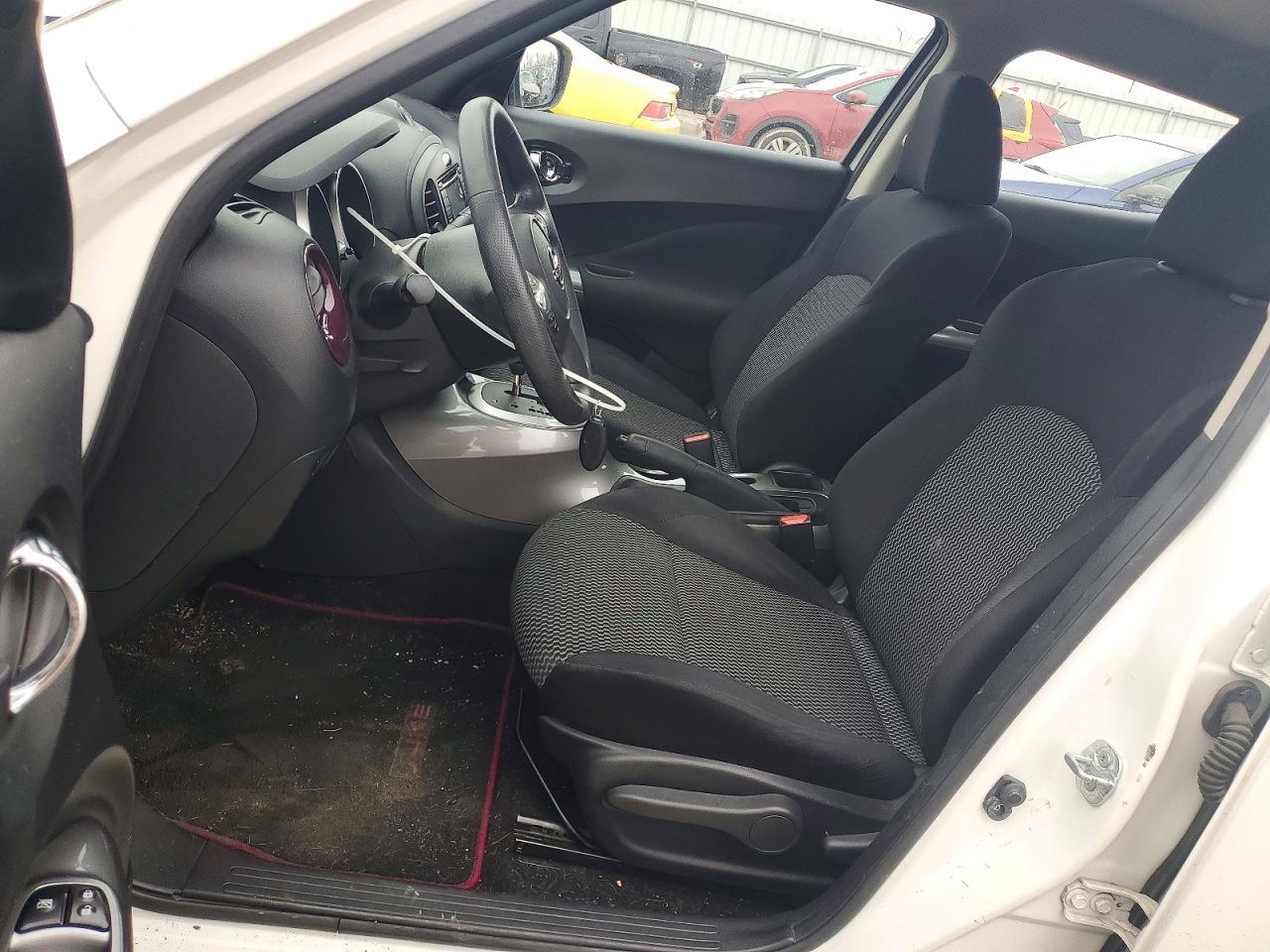 2015 Nissan Juke S - Фото 7