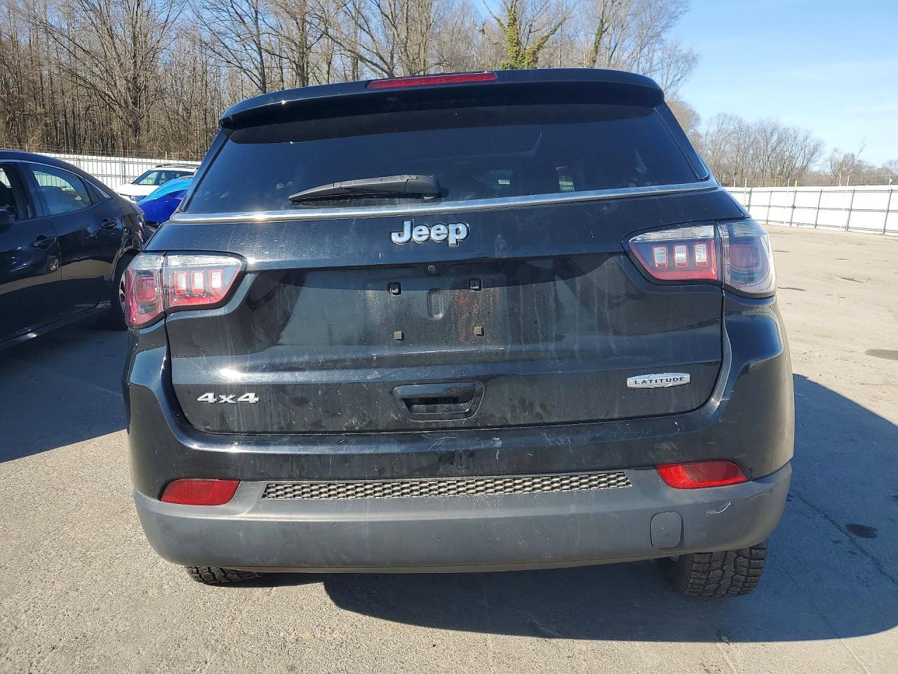 2021 Jeep Compass Latitude - Image 6