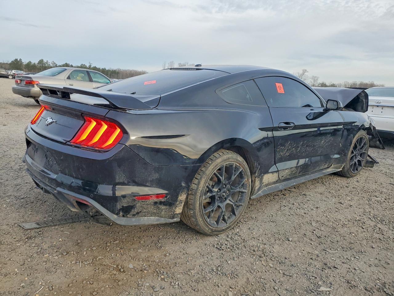 2019 Ford Mustang - Фото 3