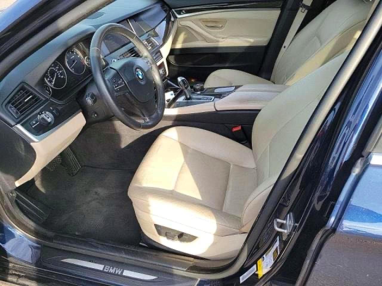 2011 BMW 528 I - Image 5