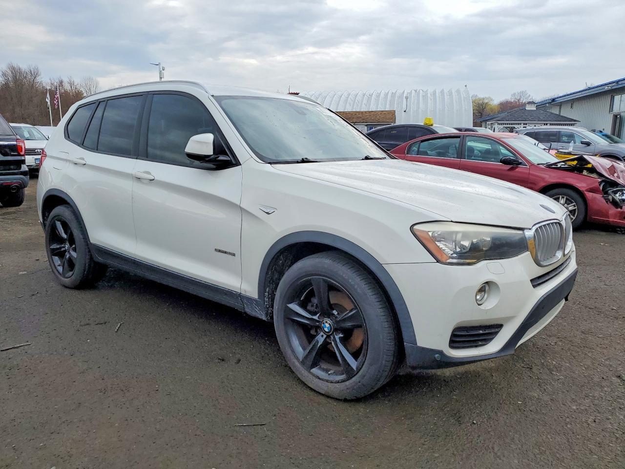 2017 BMW X3 Sdrive28I - Фото 4