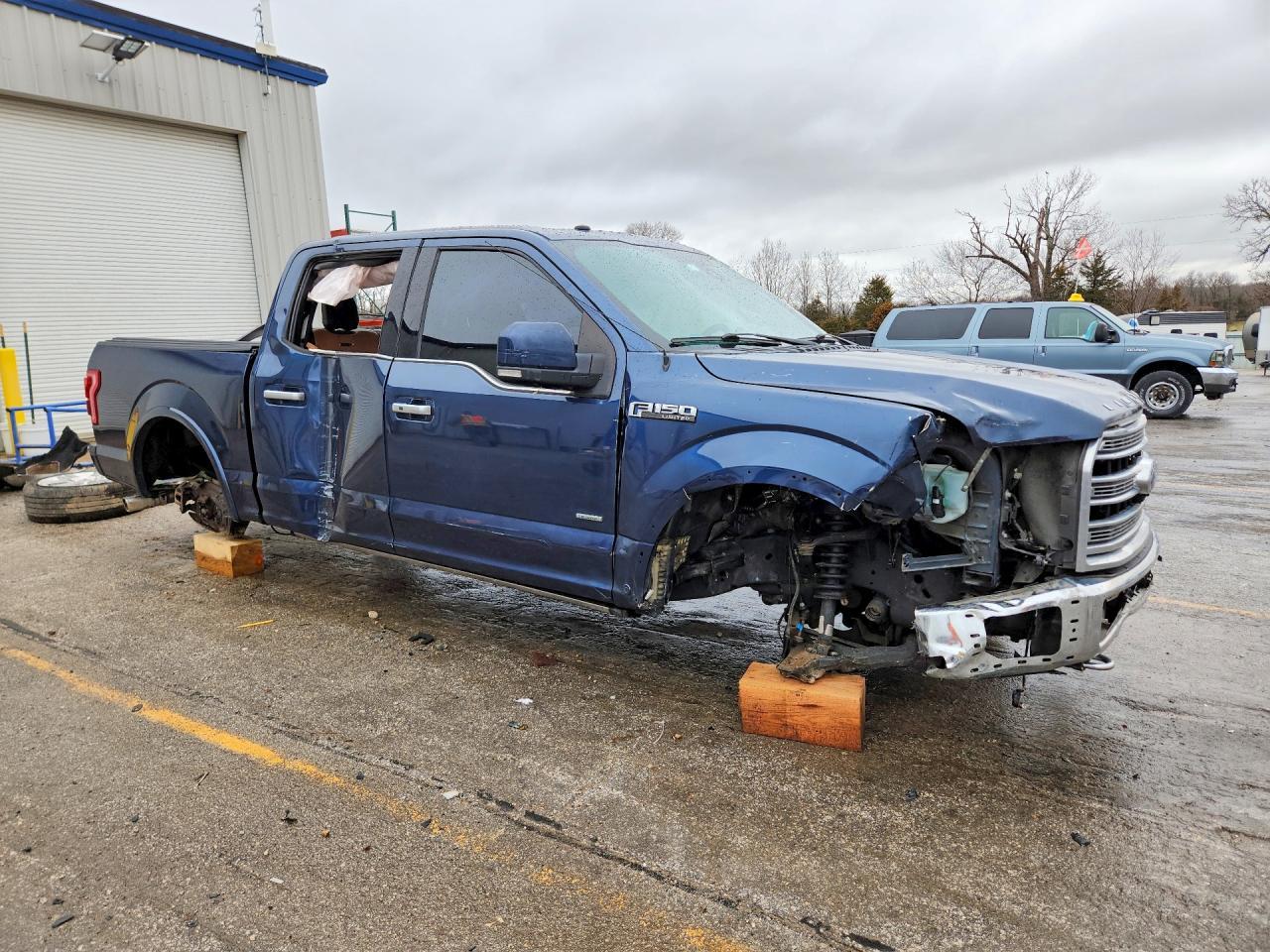 2017 Ford F150 Supercrew - Фото 4
