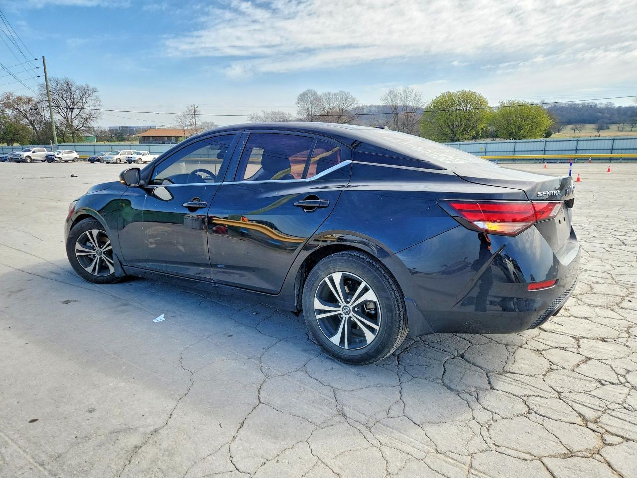 2020 Nissan Sentra Sv - Фото 2