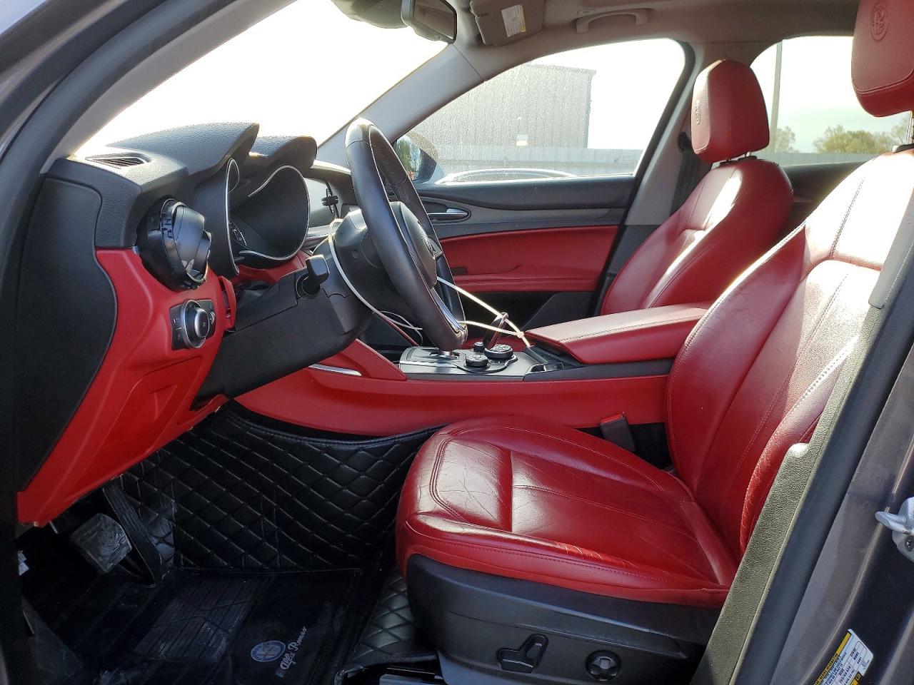 2019 Alfa Romeo Stelvio Ti - Фото 7