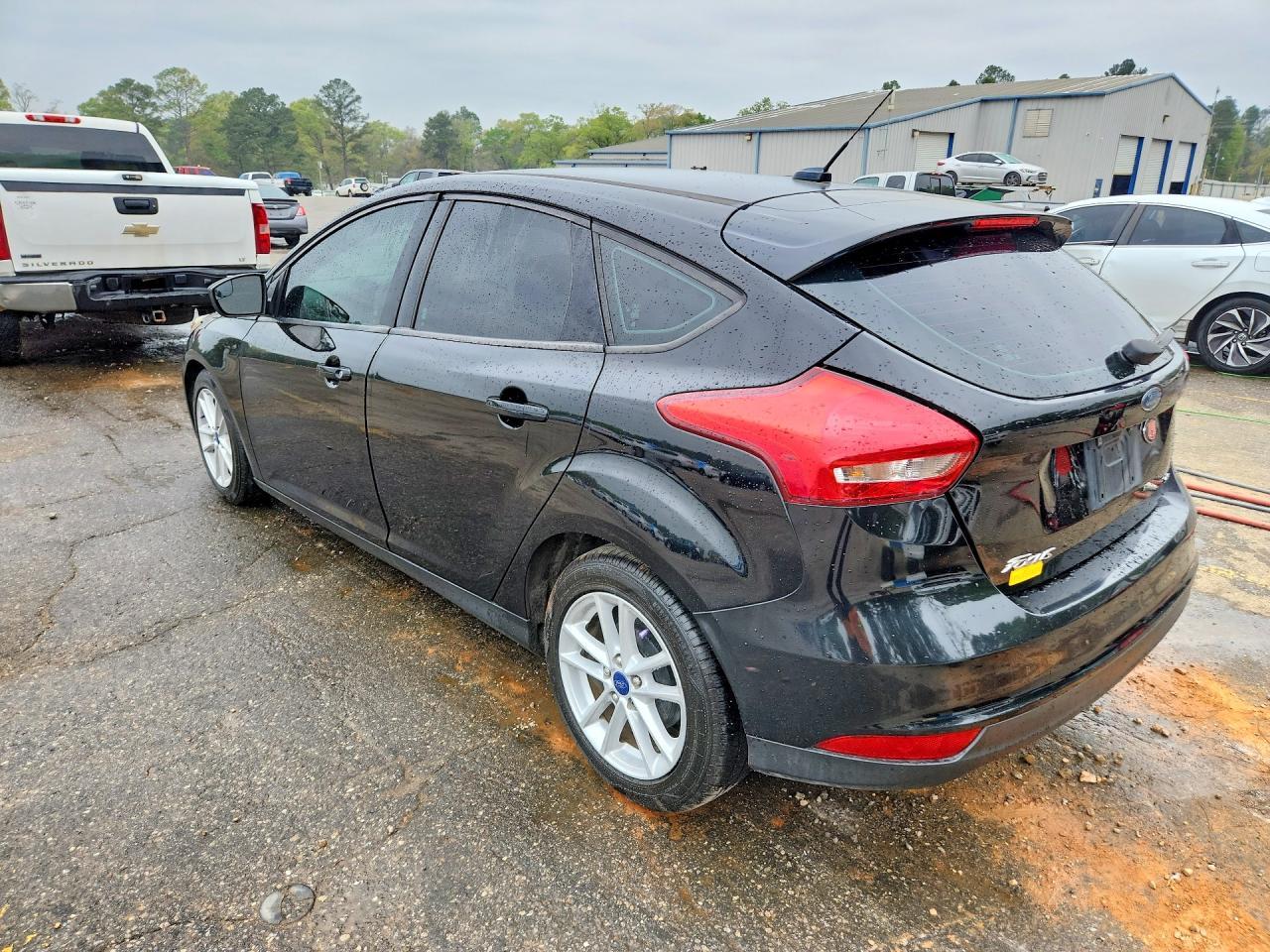 2018 Ford Focus Se - Фото 2