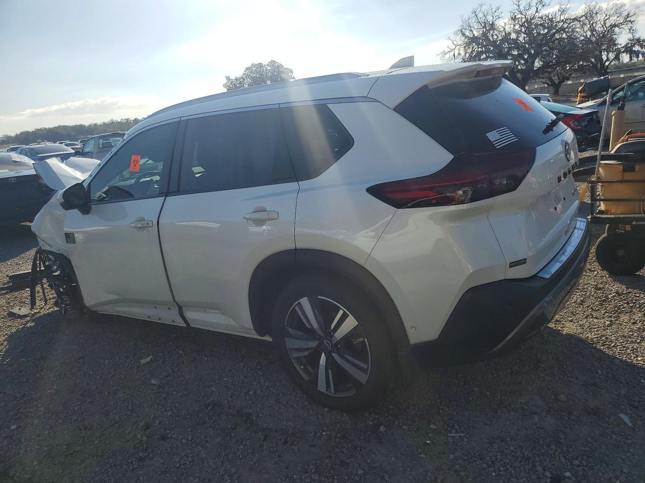 2023 Nissan Rogue Sl - Фото 2