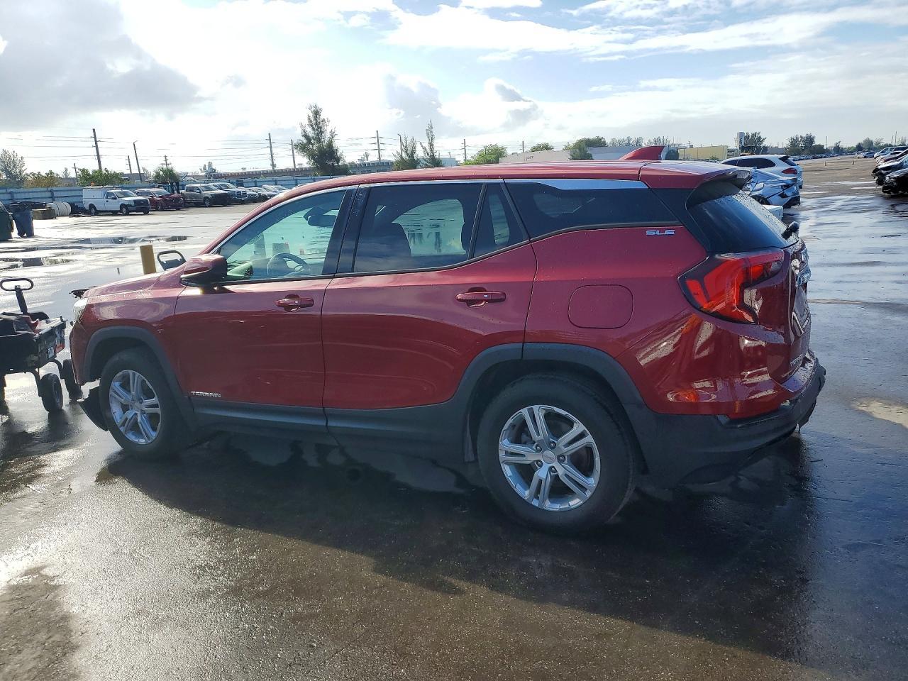2020 GMC Terrain Sle - Фото 2