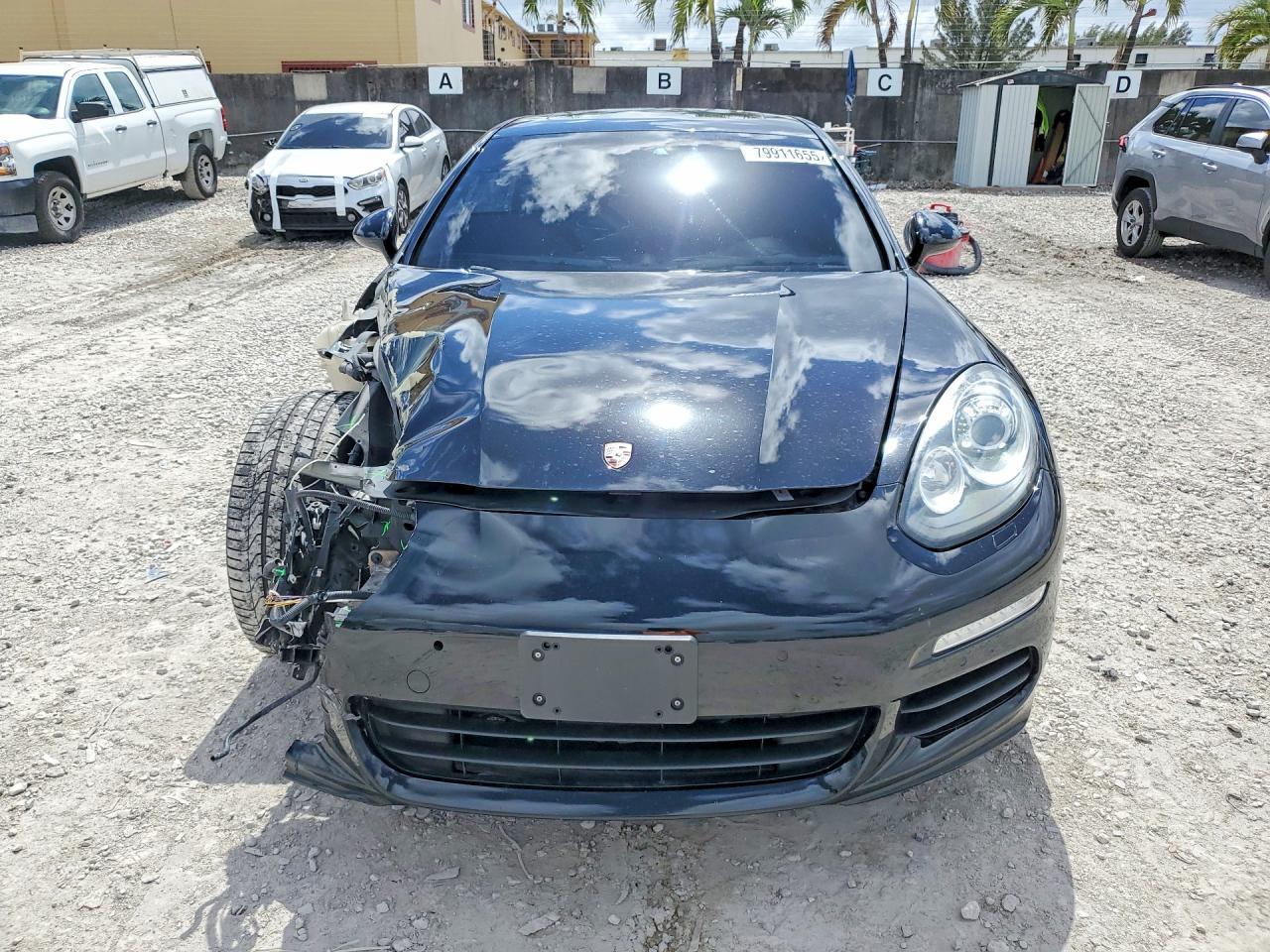 2016 Porsche Panamera 2 - Image 5