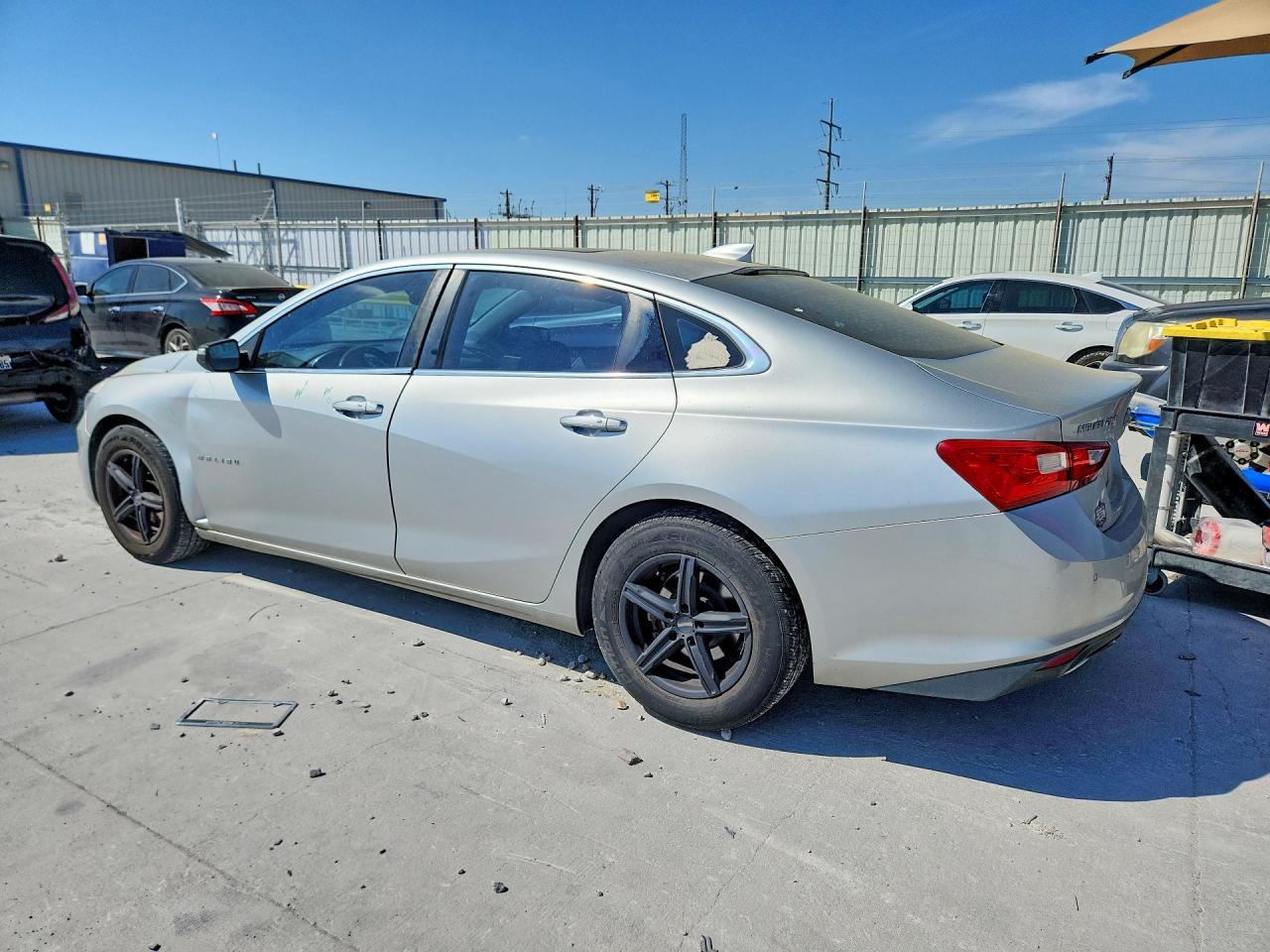 2016 Chevrolet Malibu Premier - Фото 2