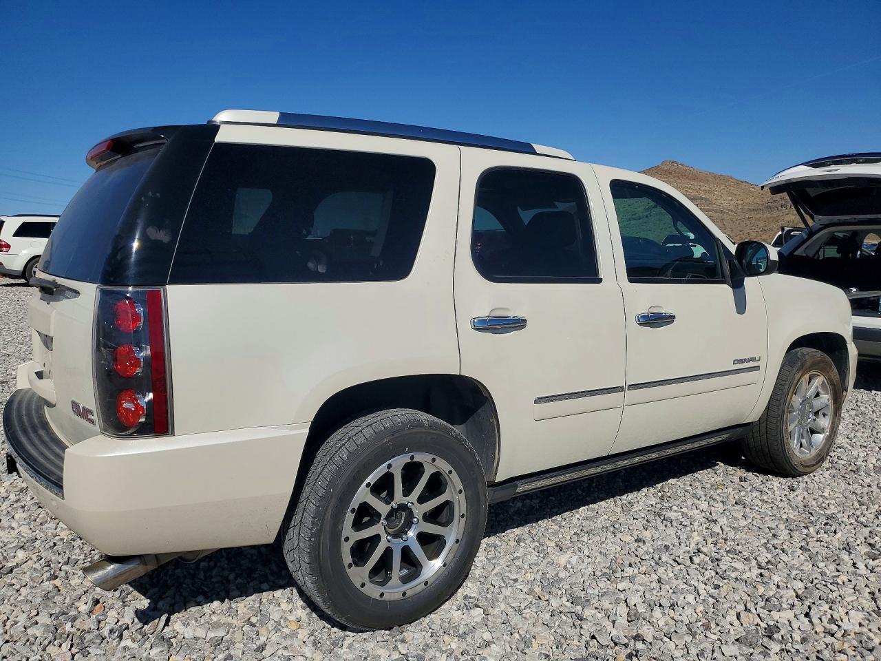 2014 GMC Yukon Denali - Фото 3