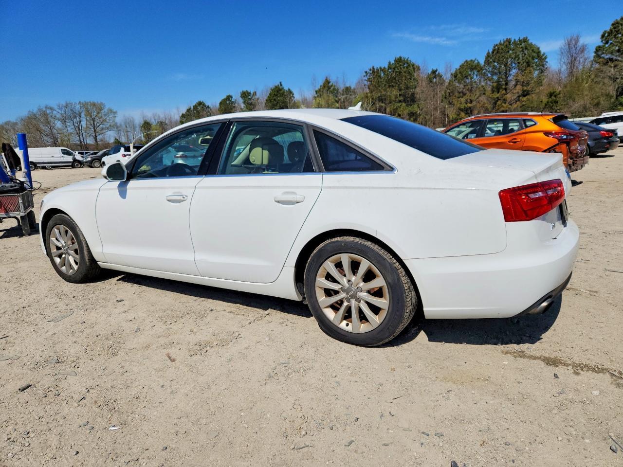 2014 Audi A6 Premium - Фото 2
