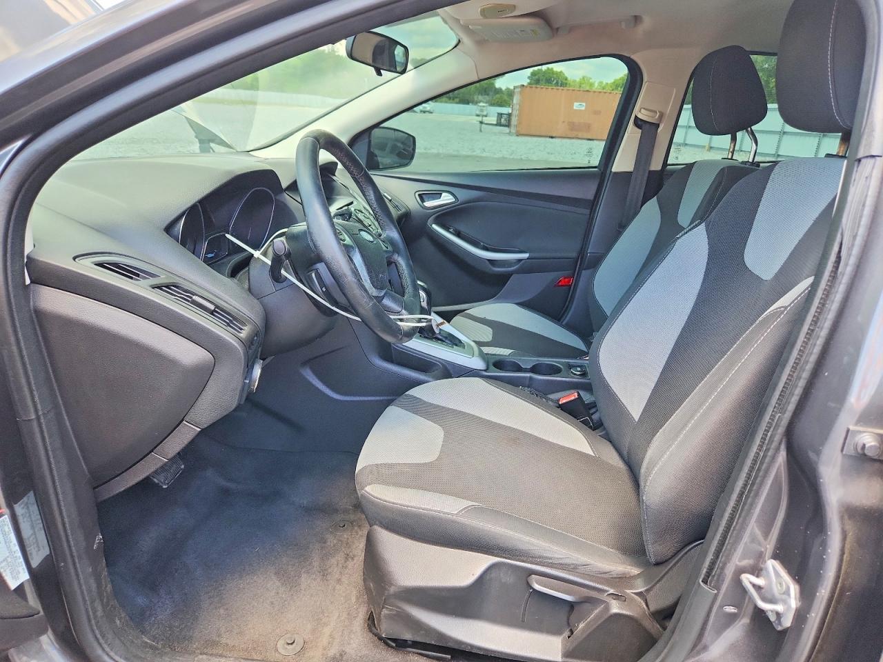2012 Ford Focus Se - Фото 7