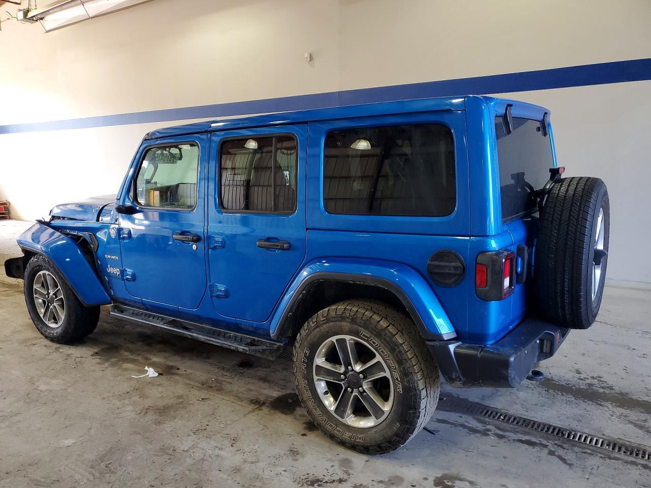 2023 Jeep Wrangler Sahara - Фото 2