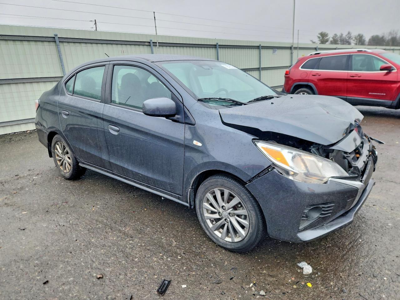2024 Mitsubishi Mirage G4 Es - Image 4
