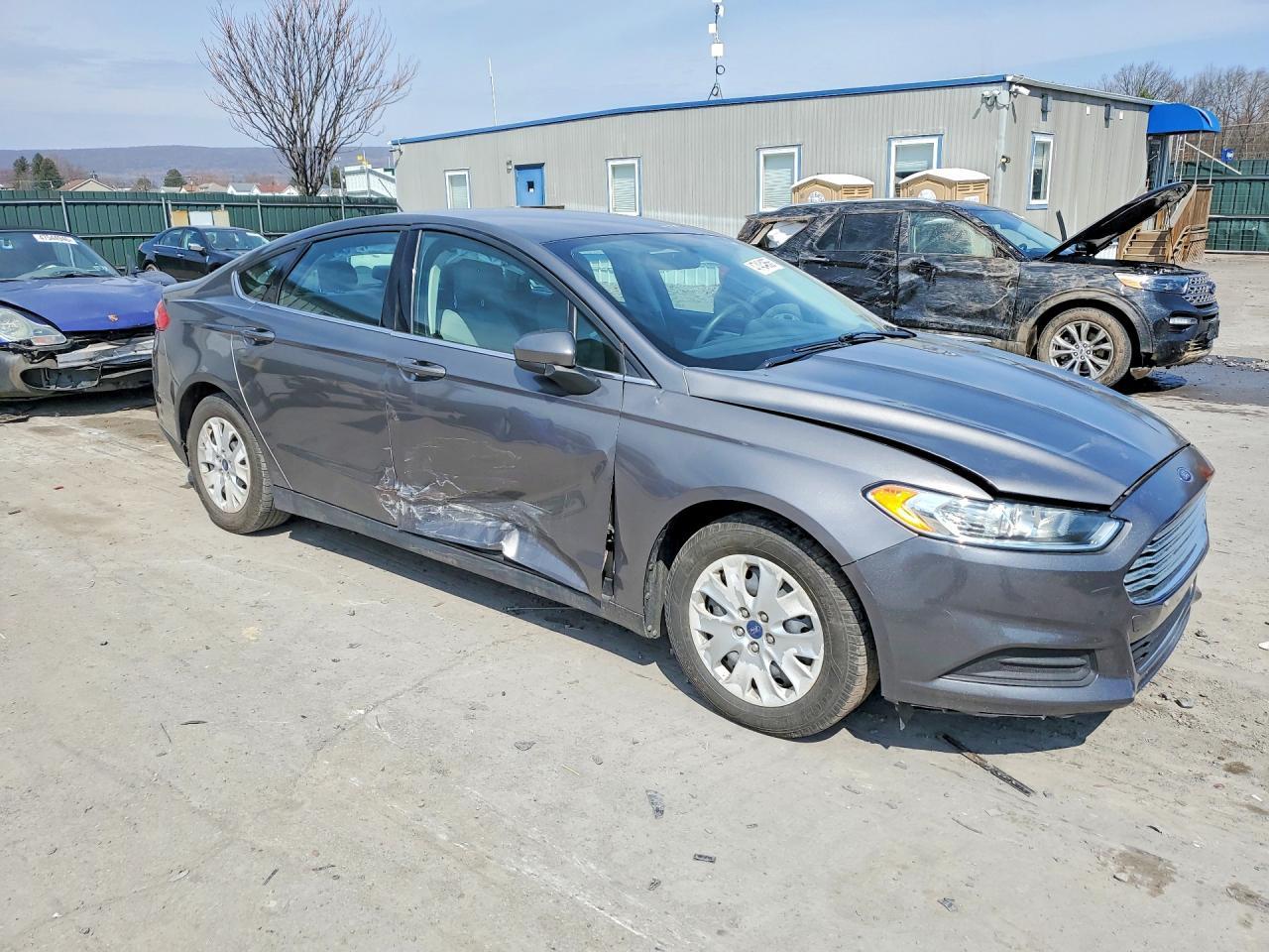 2014 Ford Fusion S - Фото 4