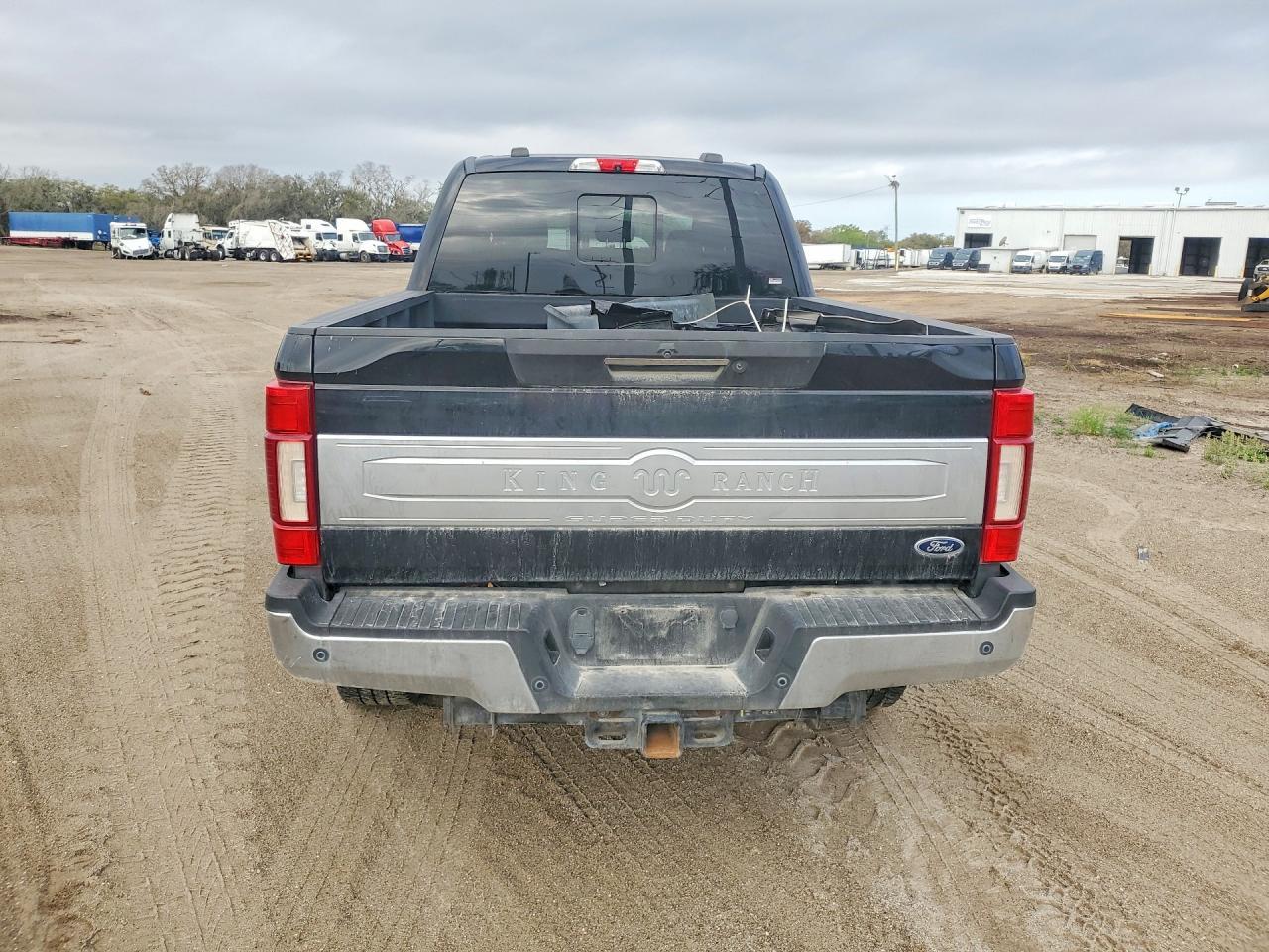 2020 Ford F350 Super Duty - Image 6