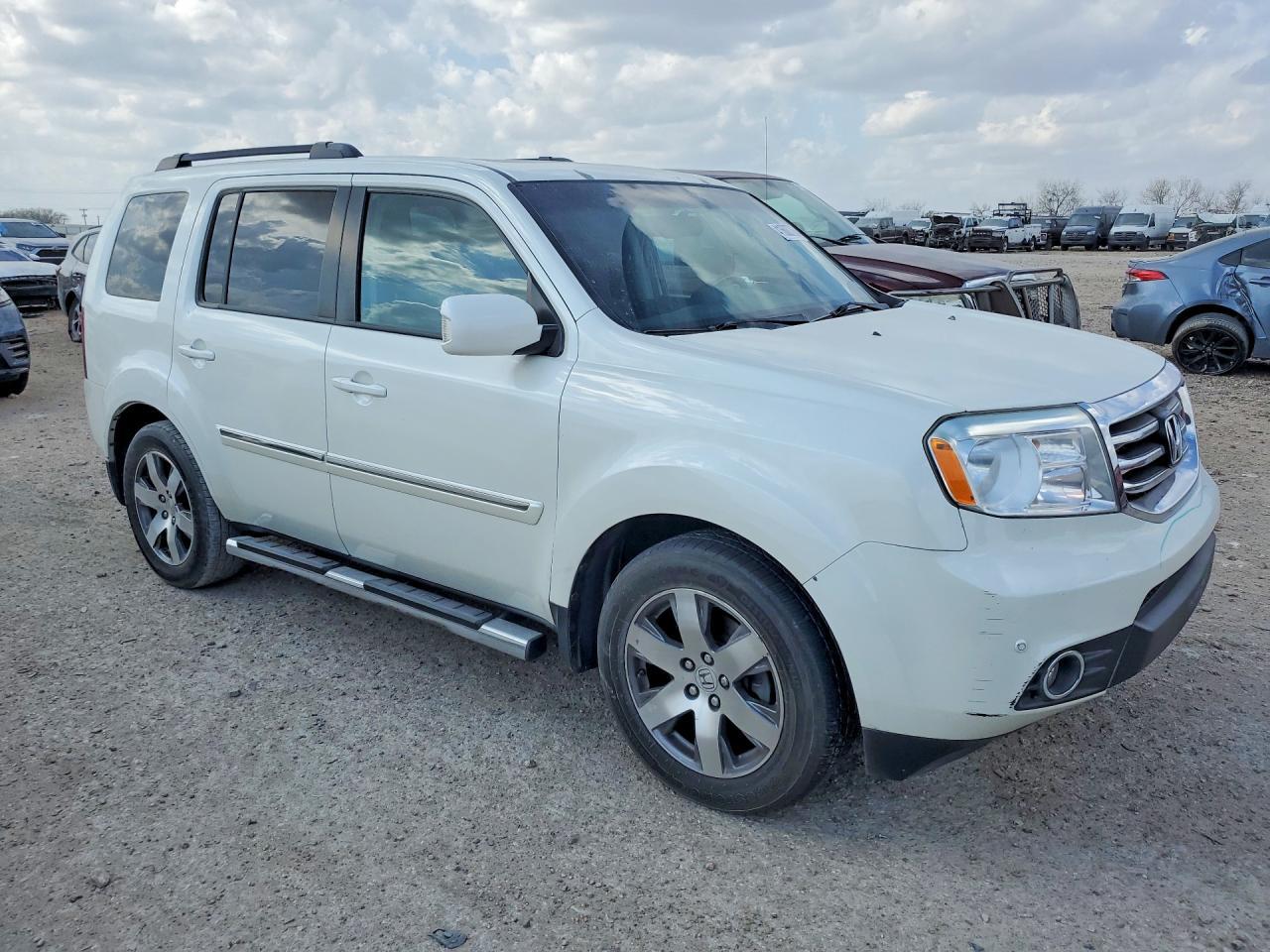 2015 Honda Pilot Touring - Image 4