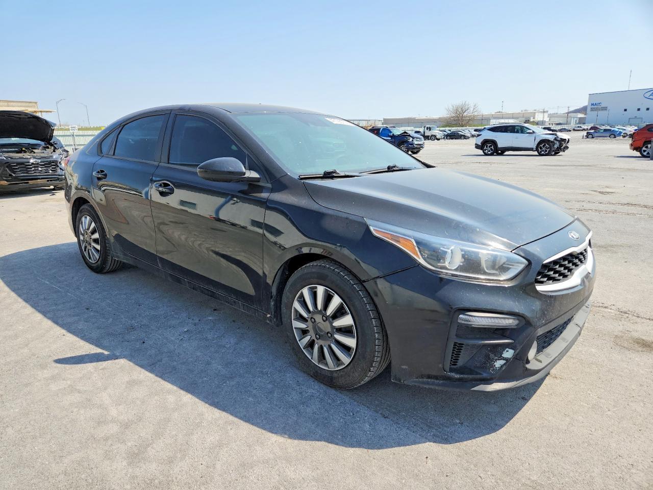 2021 Kia Forte Fe - Фото 4