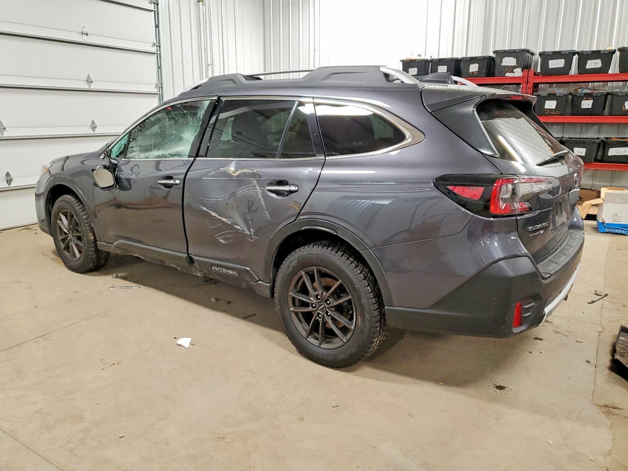 2022 Subaru Outback Touring - Image 2