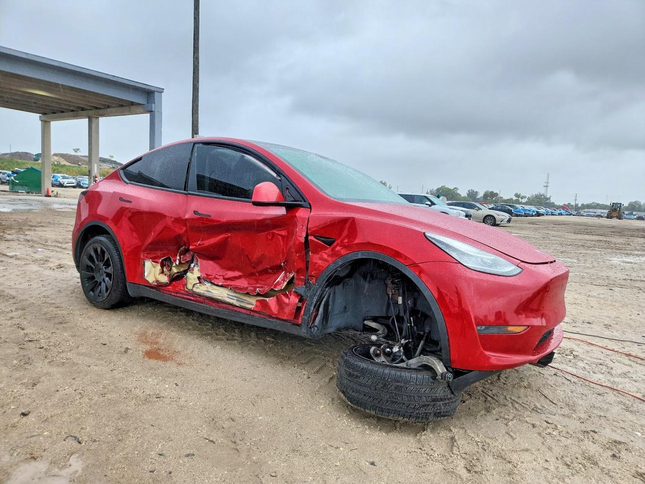 2023 Tesla Model Y - Image 4