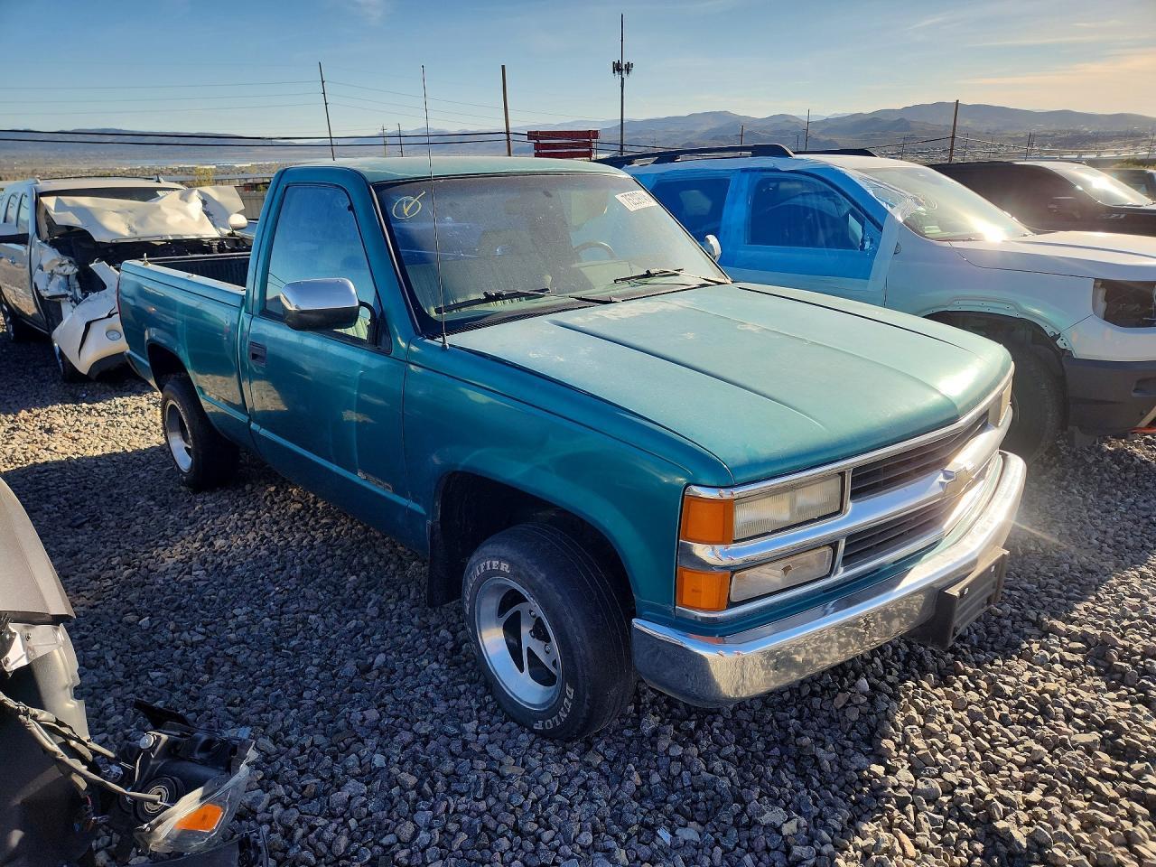 1994 Chevrolet Gmt-400 C1500 - Фото 4