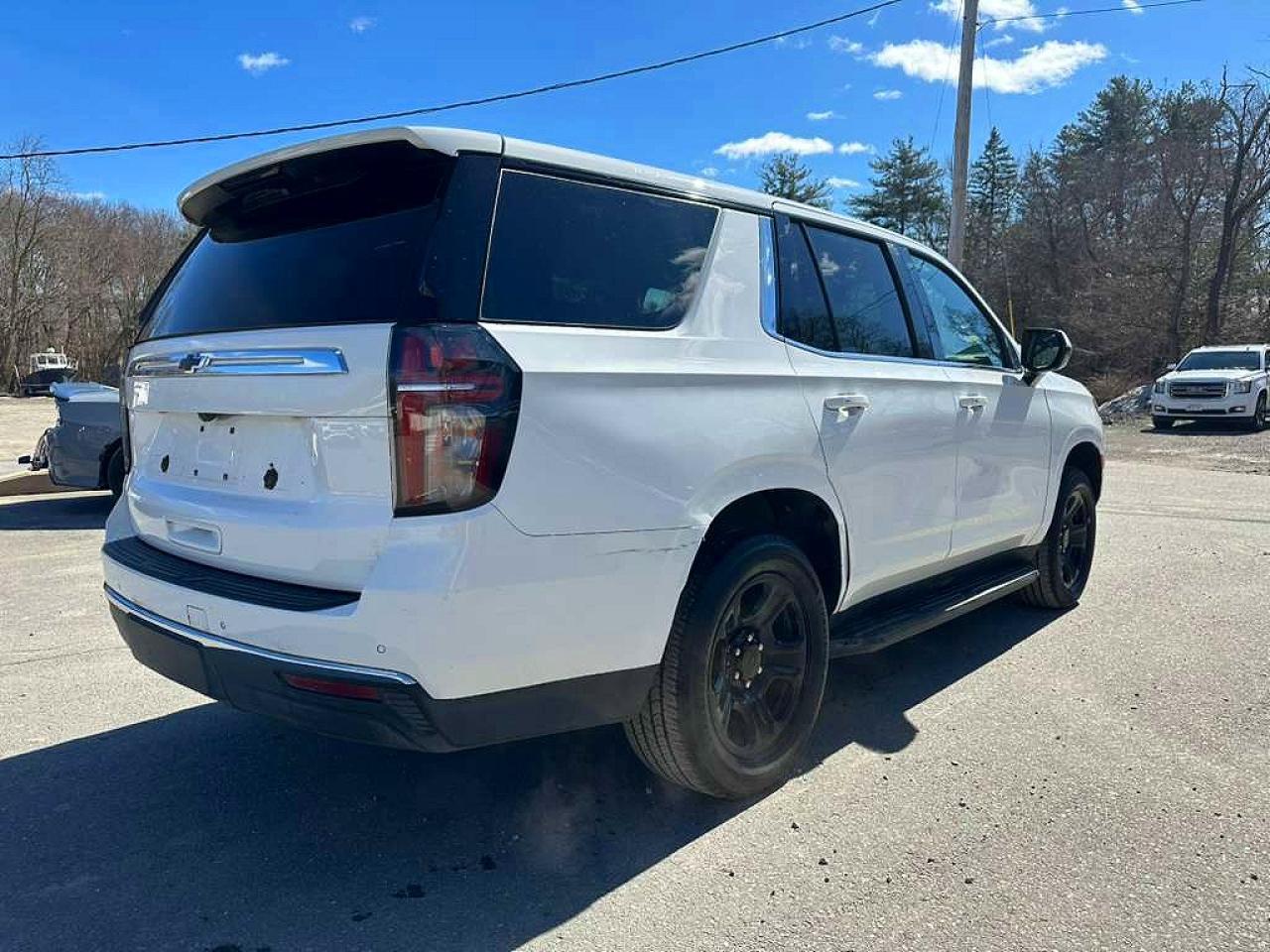2023 Chevrolet Tahoe C1500 - Фото 3