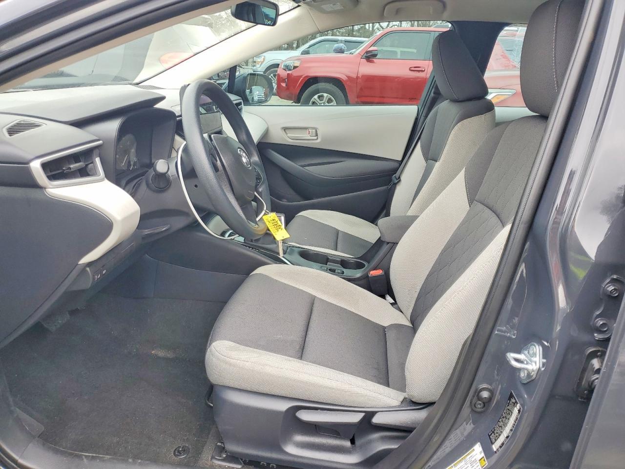 2025 Toyota Corolla Le - Фото 7