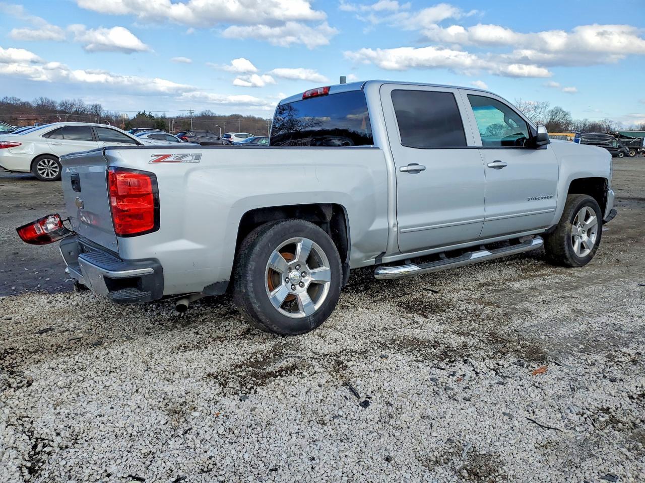 2016 Chevrolet Silverado K1500 Lt - Image 3