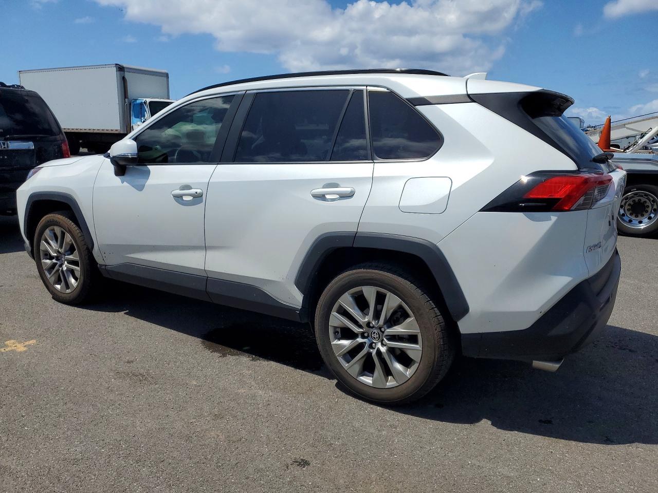 2024 Toyota Rav4 Xle Premium - Фото 2