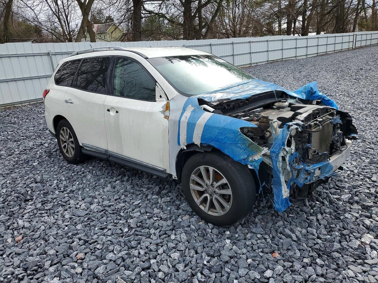2015 Nissan Pathfinder S - Image 4