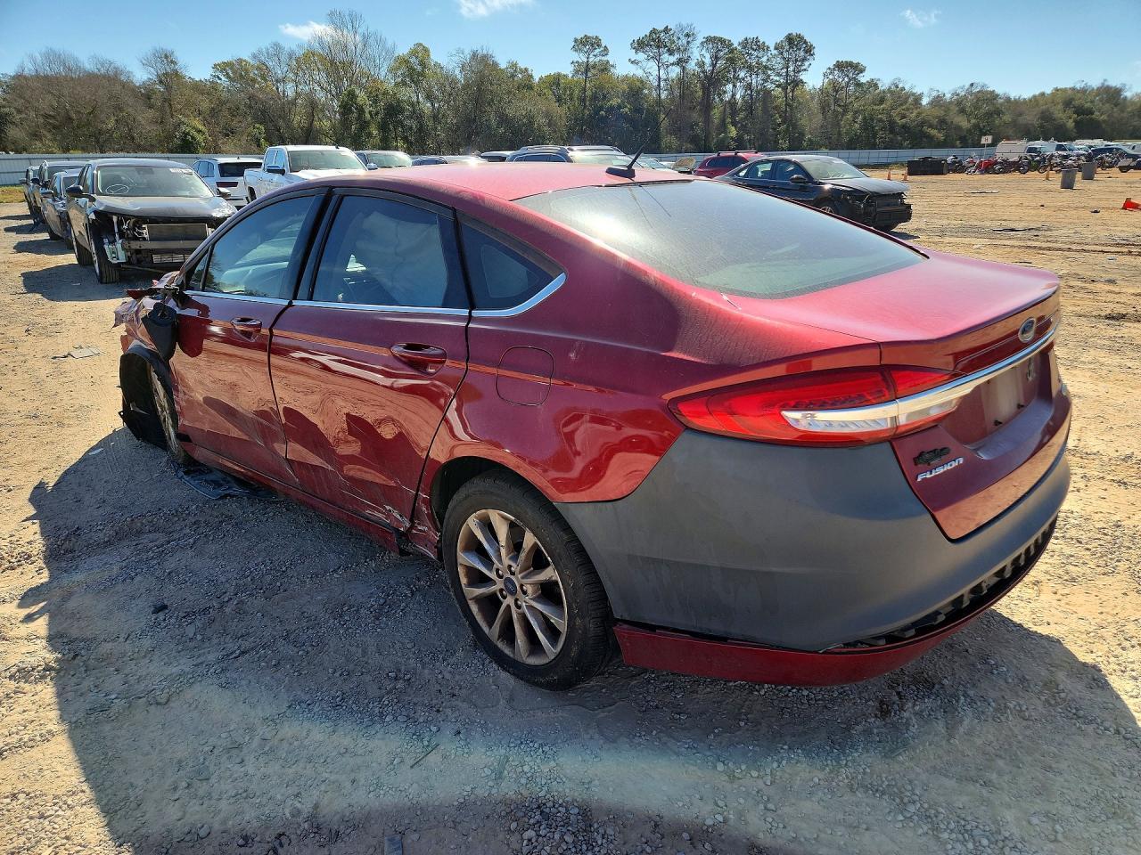 2017 Ford Fusion Se - Фото 2