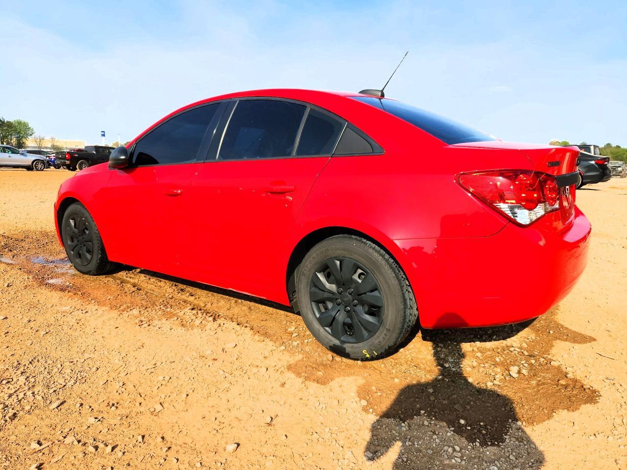 2015 Chevrolet Cruze Ls - Фото 2