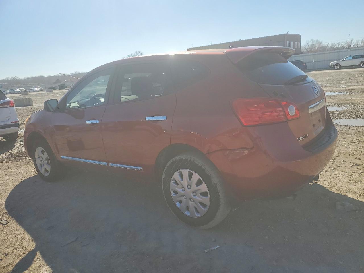 2011 Nissan Rogue S - Image 2