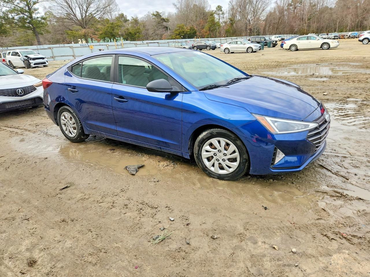 2019 Hyundai Elantra Se - Фото 4
