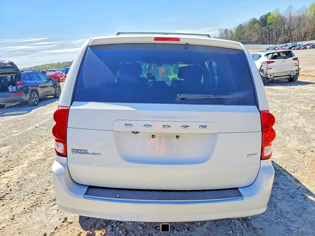 2020 Dodge Grand Caravan Sxt - Image 6