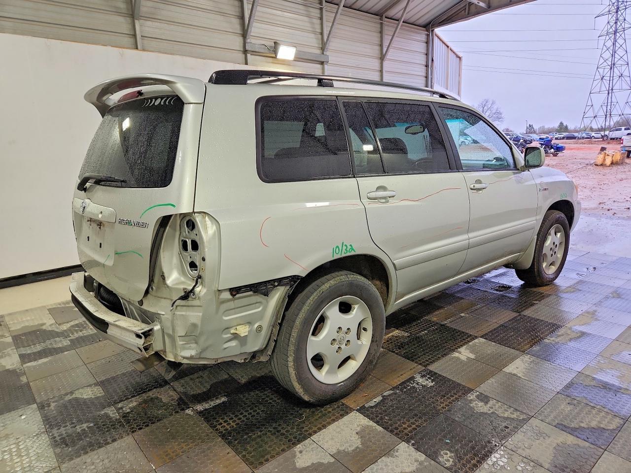2004 Toyota Highlander Limited - Image 3