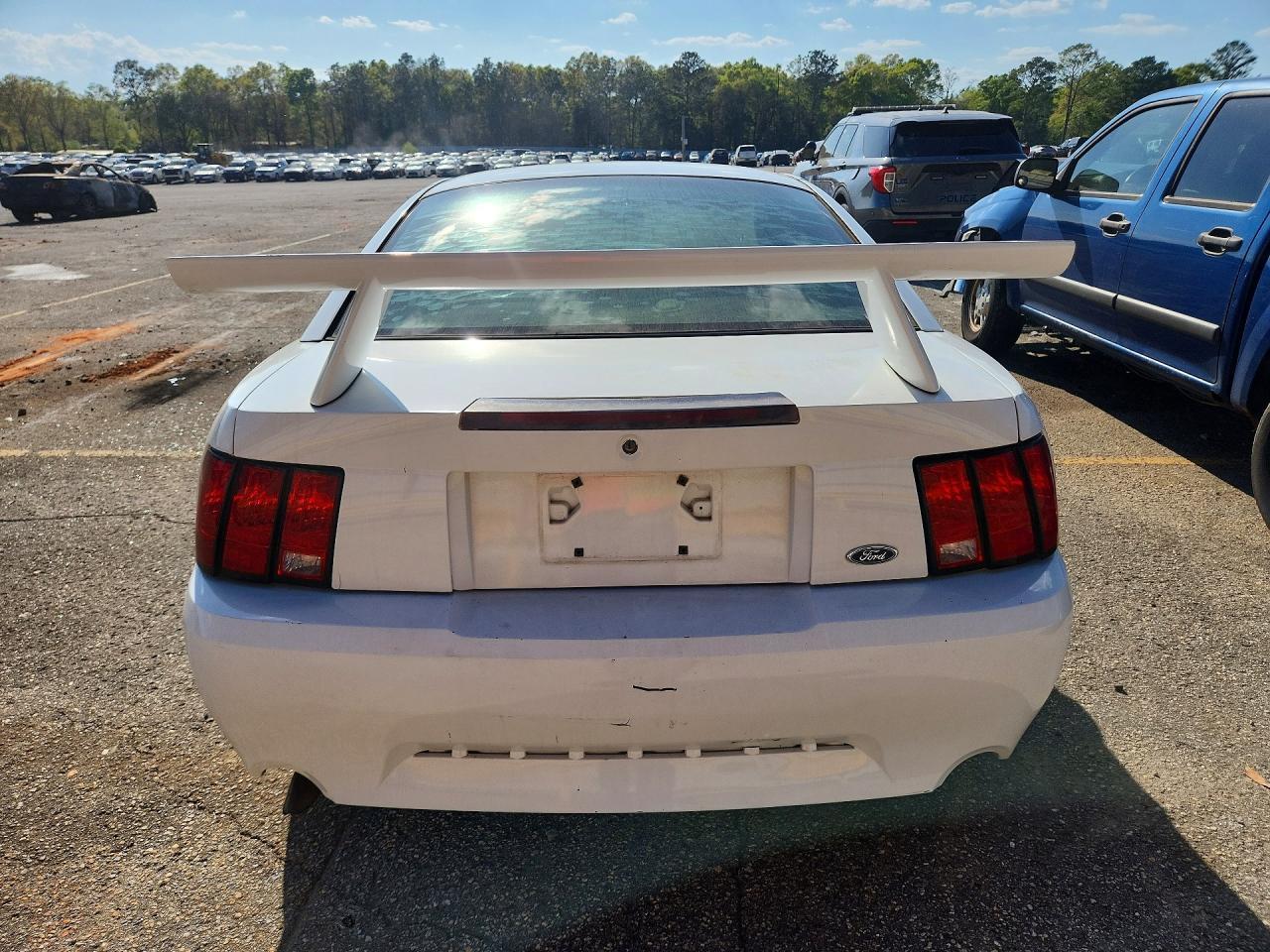 2003 Ford Mustang - Image 6