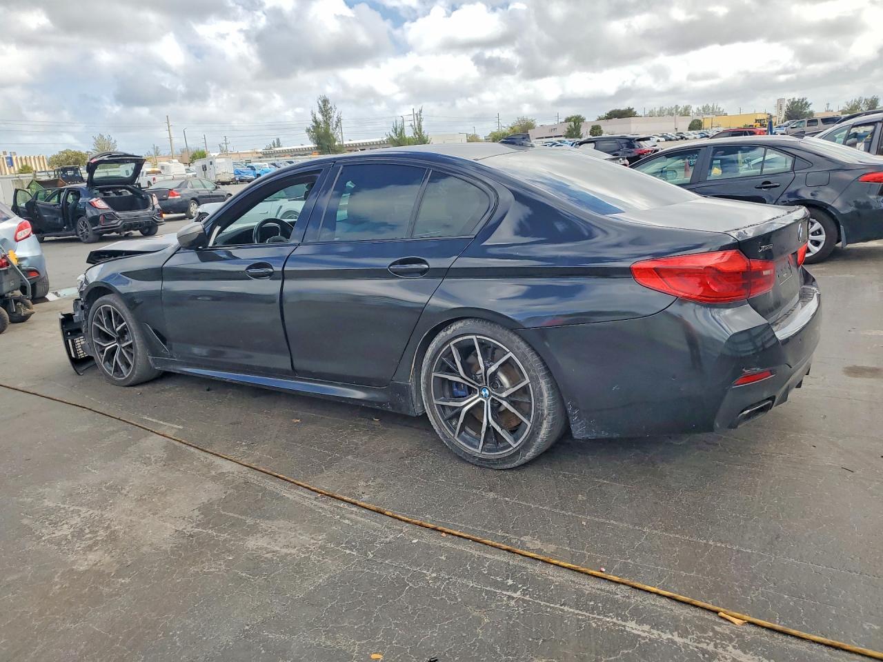 2021 BMW M550Xi - Image 2
