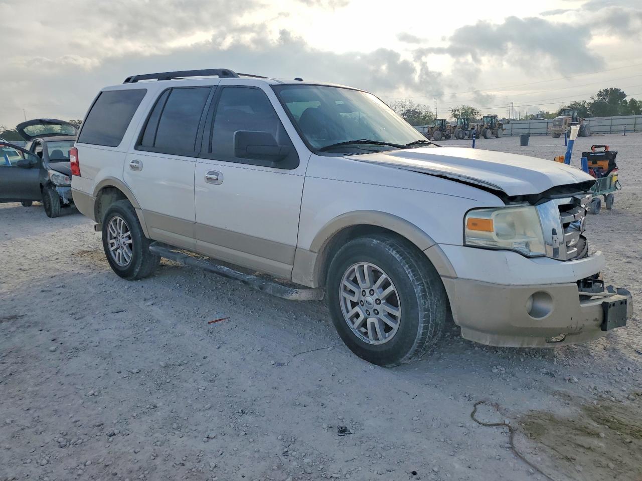 2010 Ford Expedition Eddie Bauer - Фото 4