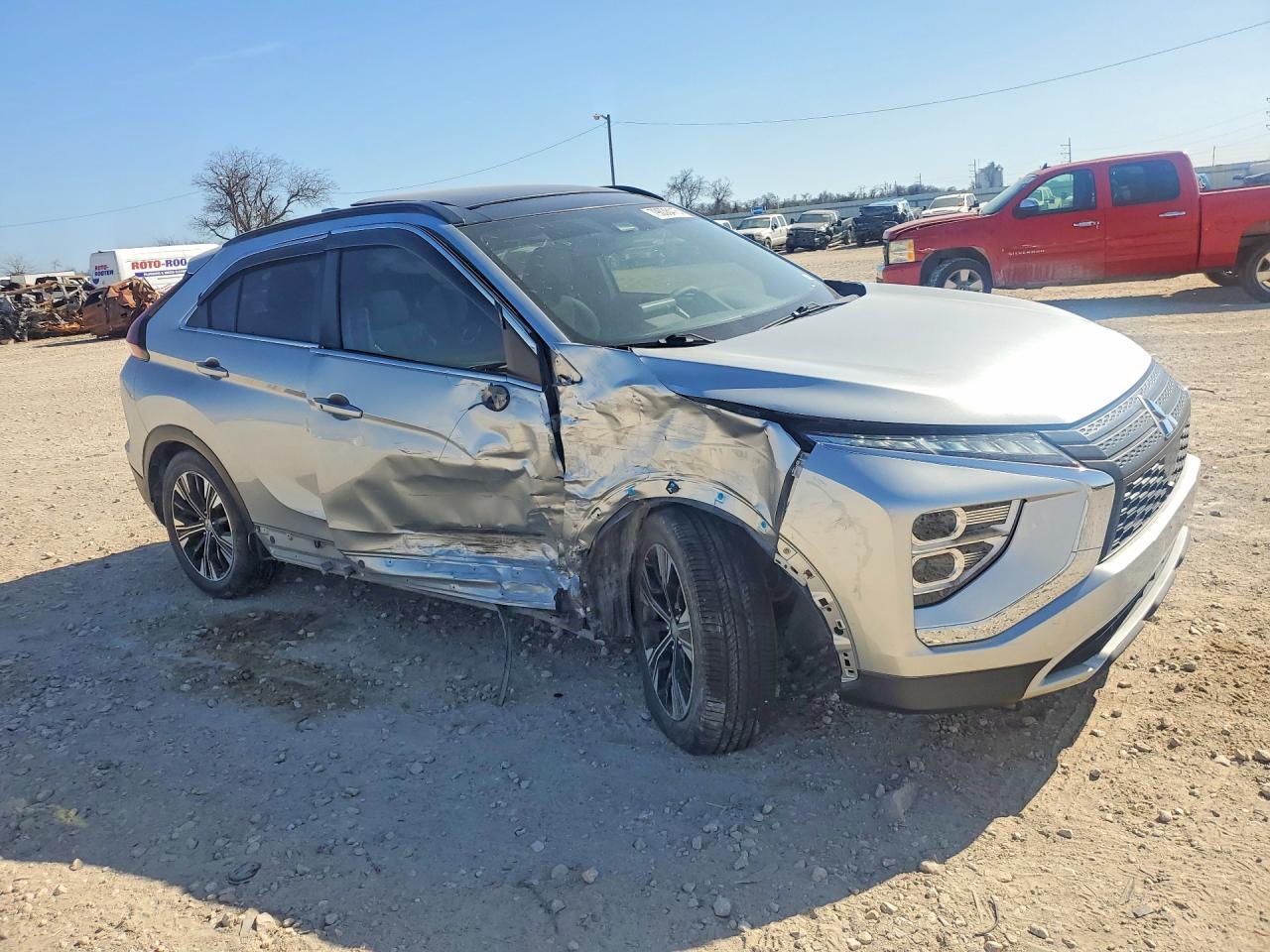 2022 Mitsubishi Eclipse Cross Se - Фото 4